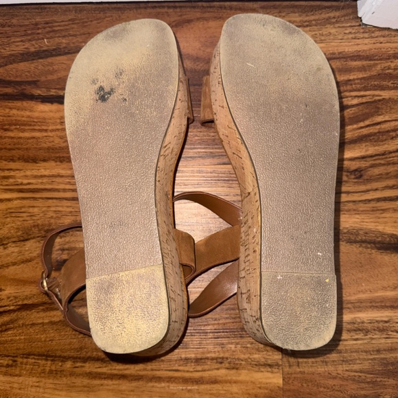 Steve Madden Brown Wedge Sandals 8.5 Women’s Comfortable and Cute - Picture 4 of 4